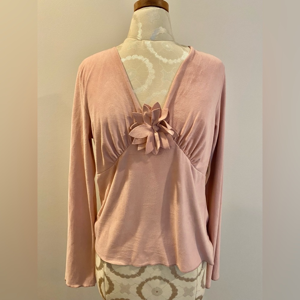 Karen Kane NWT faux suede top Medium